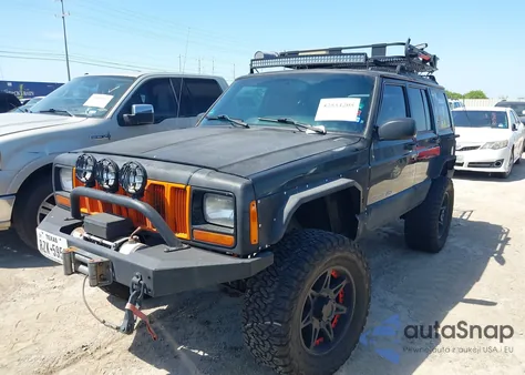 1999 Jeep Cherokee Classic/Sport z USA, uszkodzony, nr VIN 1J4FF68S9XL569501